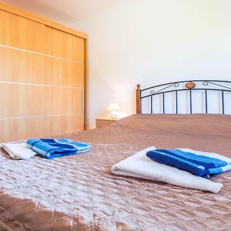 Holiday Davor Casa de Férias Ližnjan
