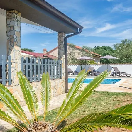 Holiday Davor Casa de Férias Ližnjan